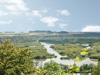 Vallée de Somme depuis le belvédère d'Eclusier-Vaux Vallée de Somme depuis le belvédère d'Eclusier-Vaux
