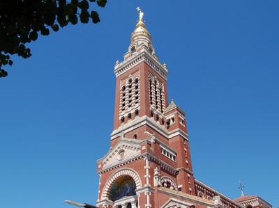 Albert Basilique Notre-Dame de Brebières, Somme Albert Basilique Notre-Dame de Brebières, Somme