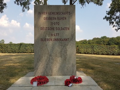 Nécropole allemande de Fricourt Nécropole allemande de Fricourt