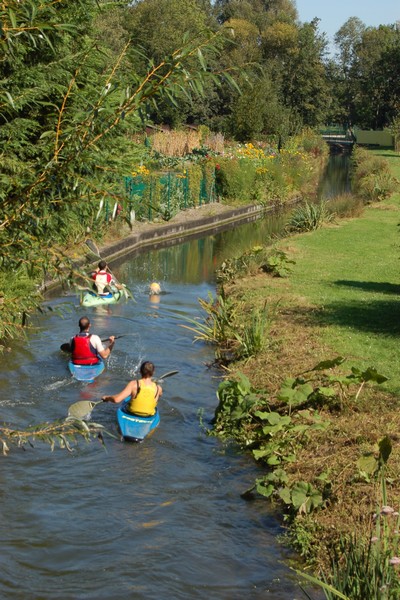 Amiens-Hortillonnages-kayak©ADRT80-JL Amiens-Hortillonnages-kayak©ADRT80-JL
