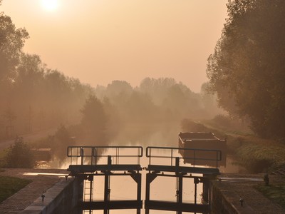 Vallée de la Somme-écluse©OTCCOA-Virginie Decorte Vallée de la Somme-écluse©OTCCOA-Virginie Decorte