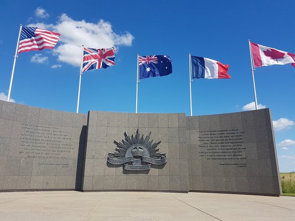 Mémorial de Le Hamel Mémorial de Le Hamel