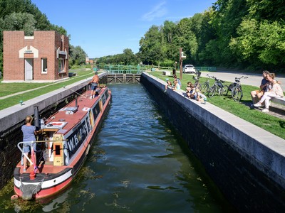 Péniche à Cappy Péniche à Cappy