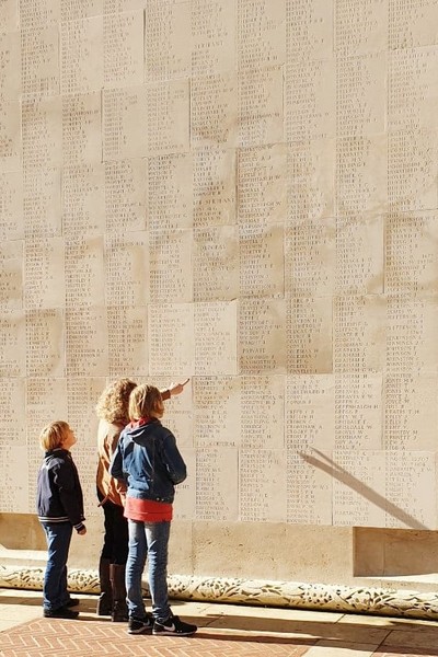 thiepval_csomme_tourisme-ac.jpg thiepval_csomme_tourisme-ac.jpg