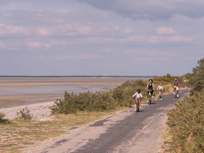 Cayeux sur Mer route blanche, Somme Cayeux sur Mer route blanche, Somme