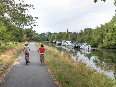 Vélos Port de plaisance Péronne