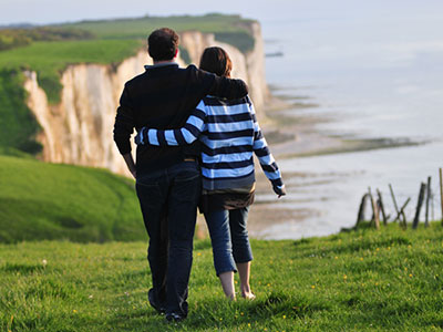 Couple en haut des falaises, Baie de Somme